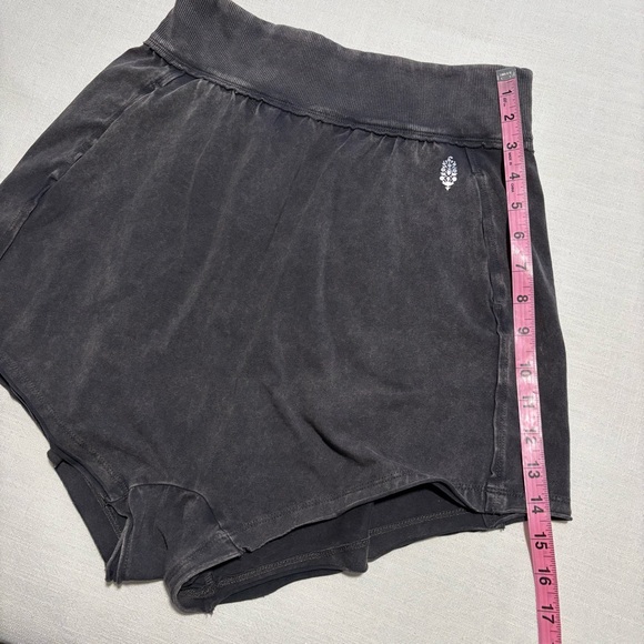 FP Movement by Free People Hot Shot Harem Shorts | Size XS - Picture 15 of 15